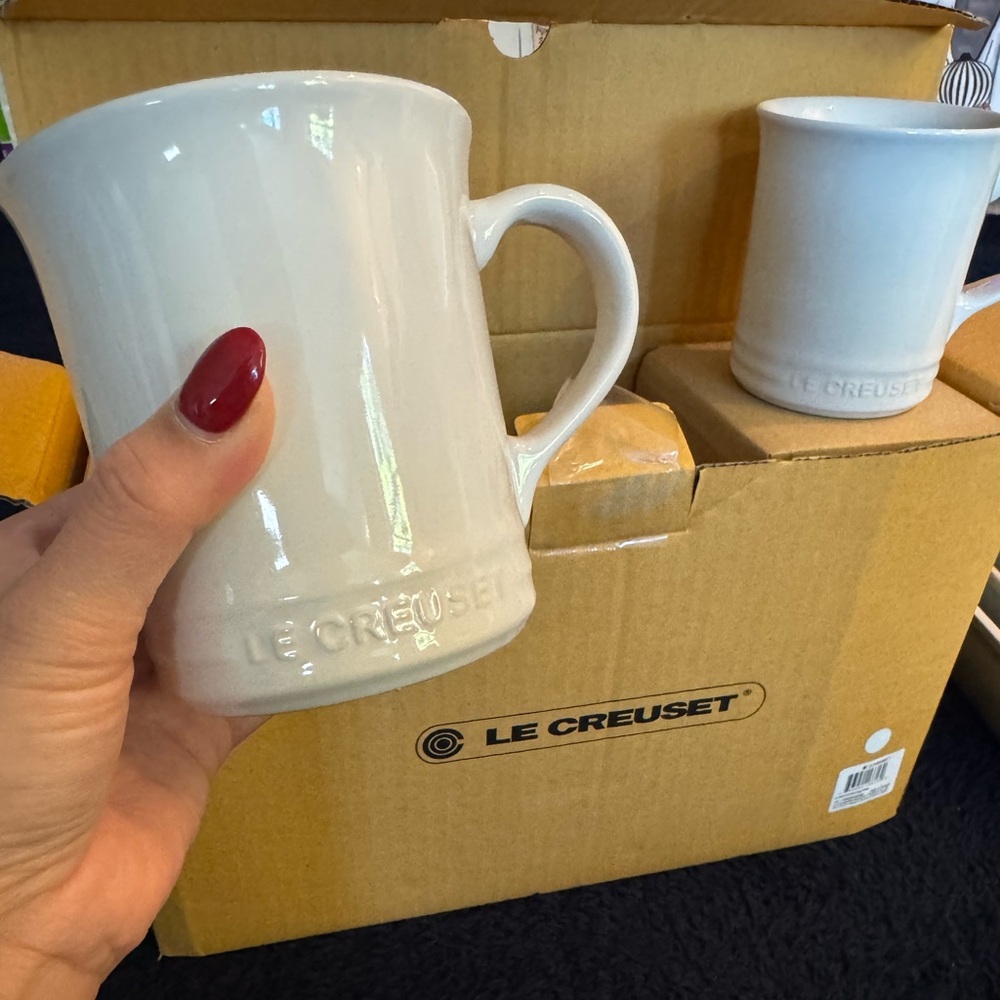 Le Creuset Classic White Stoneware Mug - 6